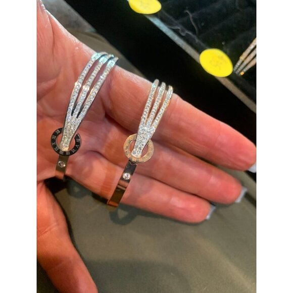 Stainless Steel MZ Collection Adjustable Bracelet With Rhinestone Detailing & Tr - Picture 6 of 7